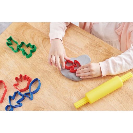 Dough Tools - Cookie Cutters and Rolling Pin (17pc)